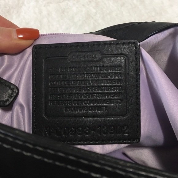 COACH Maggie XL Hobo Bag - Black Leather - Picture 5 of 6